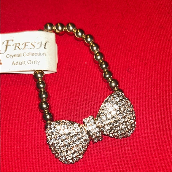 Fresh Silver Crystal Bow Bracelet - Picture 3 of 4